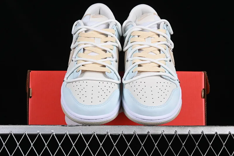 All categories Nk SB Dunk series Nk SB Dunk Low Low-top sneakers Nk Dunk Low Sea Salt Coconut Cloud Deconstructed simplicity Graffiti SB strap low-top casual sneakers DV0831-003